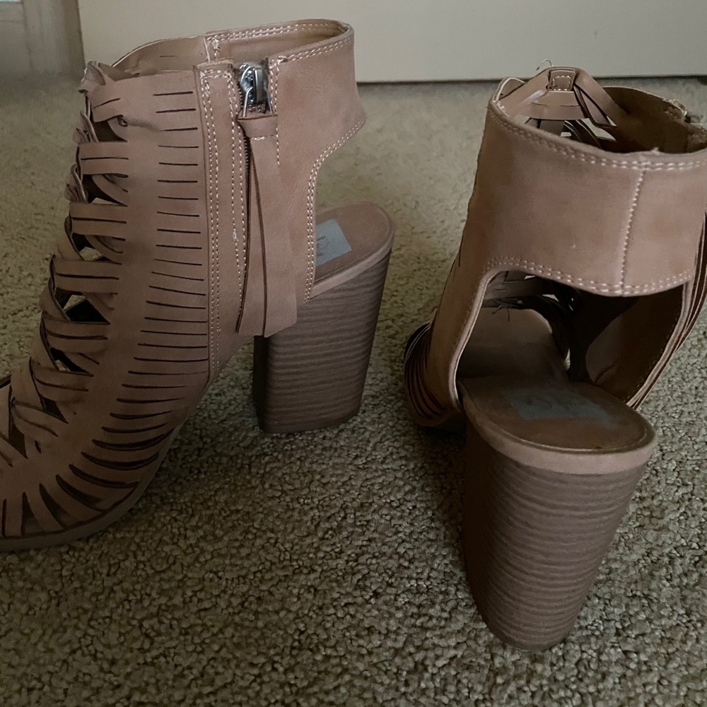 Shoes - Picture 2 of 3